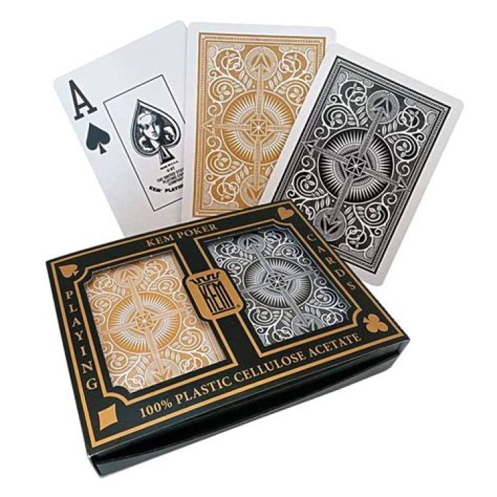 Kem Playing Cards Review